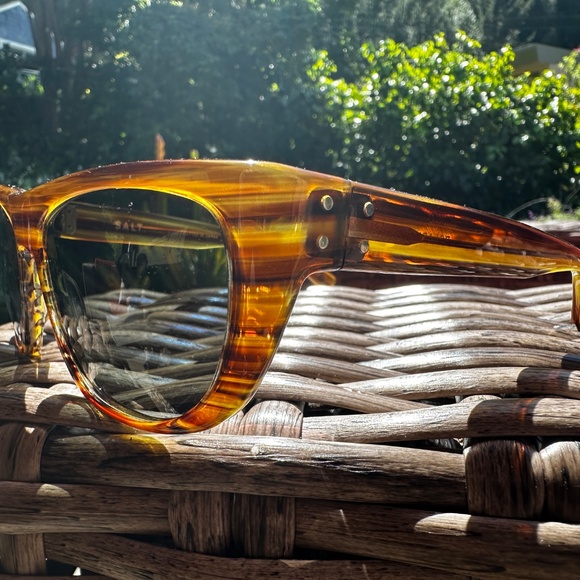 Woodgrain Salt Optics Mundo polarized unisex sunglasses Japan 58-18-135 main image 6